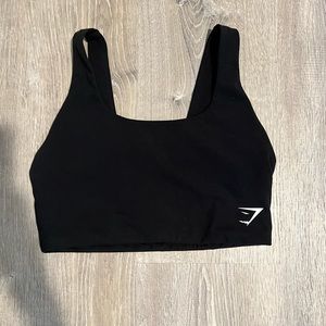 Gymshark dreamy sports bra (photo included with model wearing it)